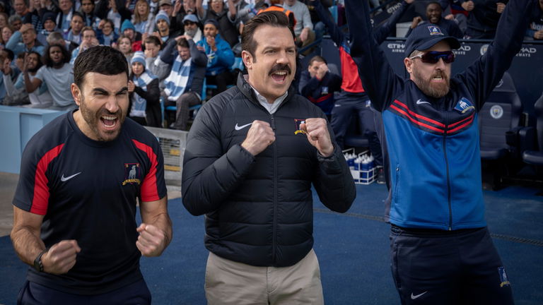 'Ted Lasso' confirma su temporada 4: toca fútbol femenino