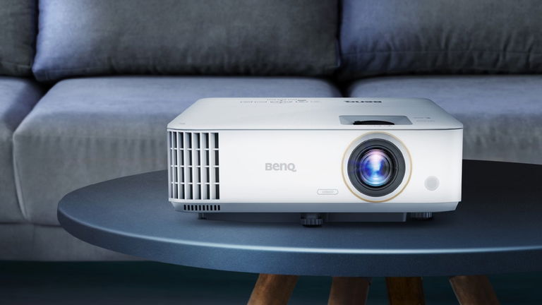 Proyector Full HD con alto brillo por 549 euros, ideal para cine en casa y presentaciones