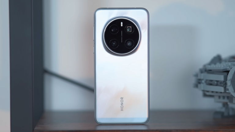 Un móvil gama alta-premium con 530 euros de descuento: Snapdragon 8 Elite, 5000 nits y cámara de 200 MP