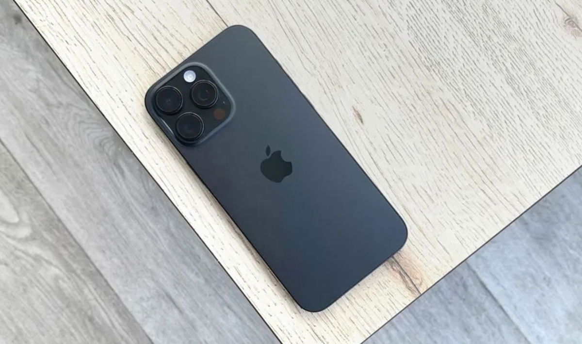 Desplome absoluto del precio del iPhone 16 Pro en Amazon: pantalla ProMotion, chip A18 Pro y 256 GB