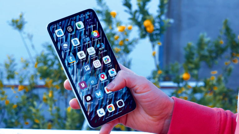 Xiaomi hunde el precio de su móvil barato más equilibrado: con cámara de 108 megapíxeles y 120 Hz