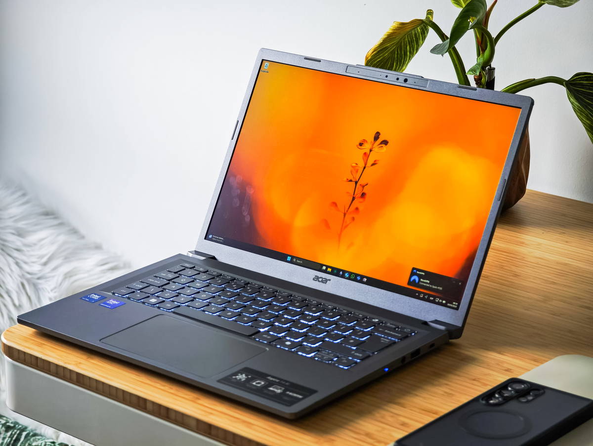Acer Aspire 14 AI, análisis: potencia, Copilot y buena batería... eclipsados por un diseño y pantalla mejorables