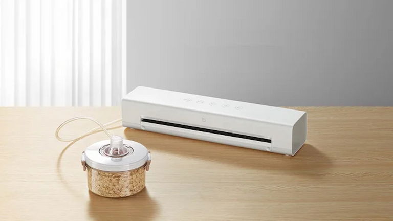 Adiós a los tápers: no mucha gente conoce este gadget de Xiaomi, pero por 60 euros revolucionará tu forma de conservar los alimentos