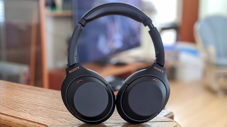 No nos cansamos de recomendar estos cascos Sony con ANC y batería para semanas
