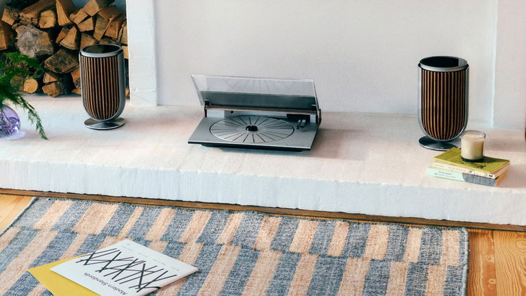 Más caro que un Dacia: así es el nuevo sistema de Bang & Olufsen para amantes del vinilo y el lujo