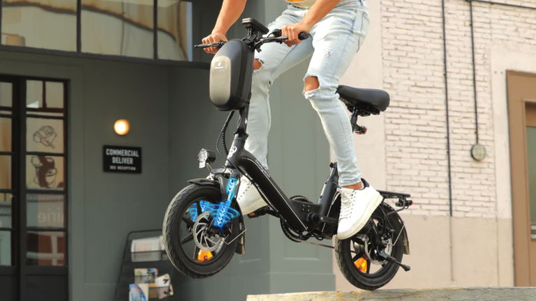La bicicleta eléctrica más vendida en Amazon cuesta menos de 400 euros gracias a un descuentazo