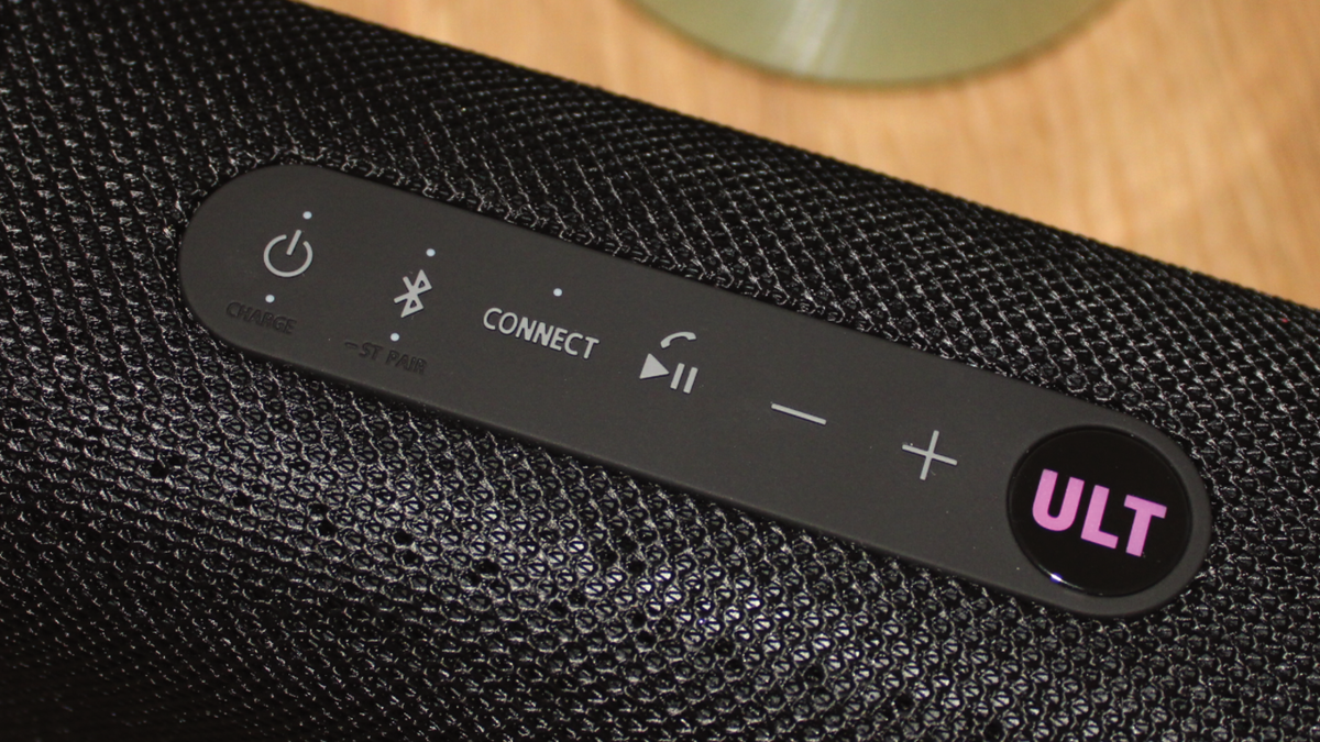 Me encanta este altavoz Bluetooth de Sony con 40% de descuento por su diseño, su potencia y su batería