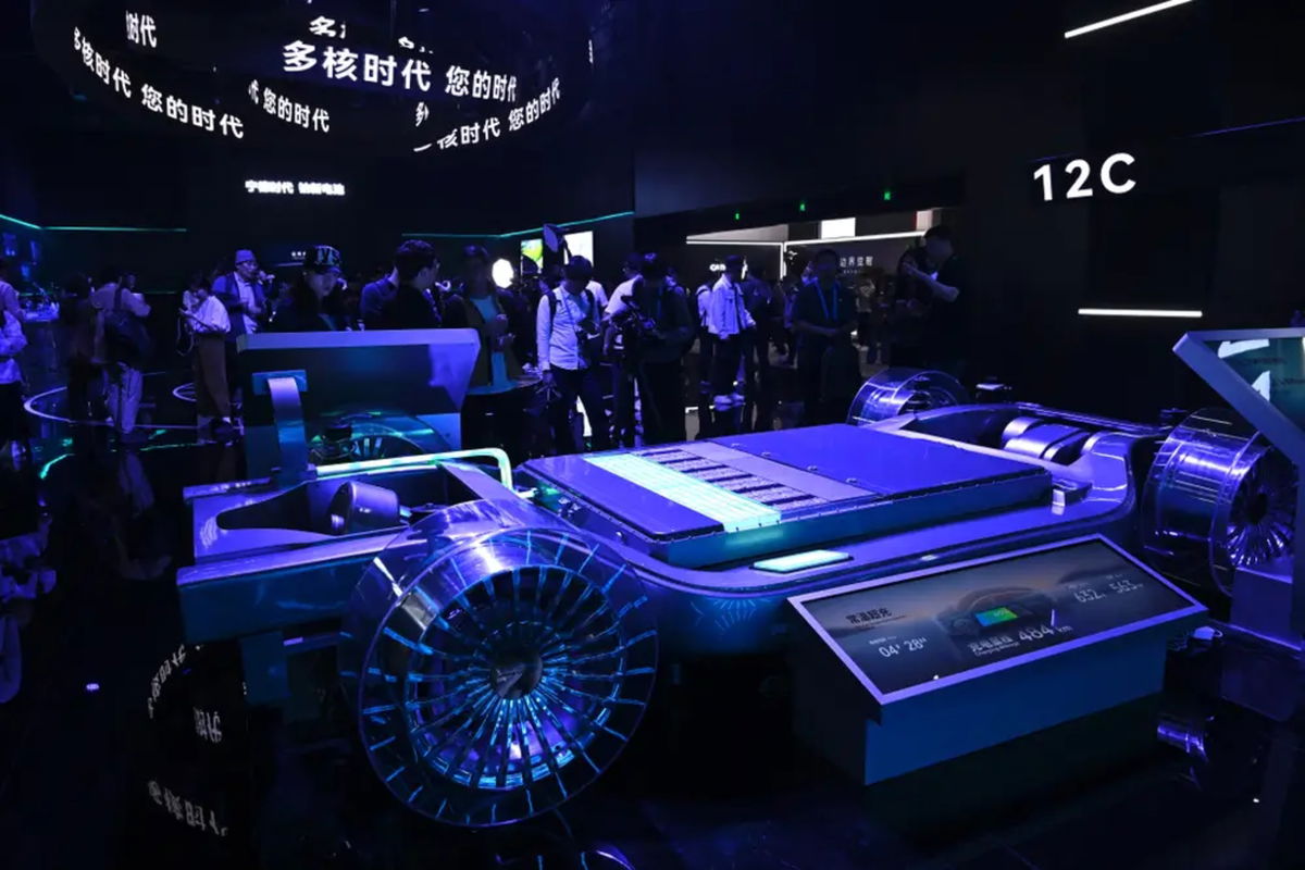 La batería china que va a revivir a tu coche eléctrico en segundos ya existe y va a ser revolucionaria