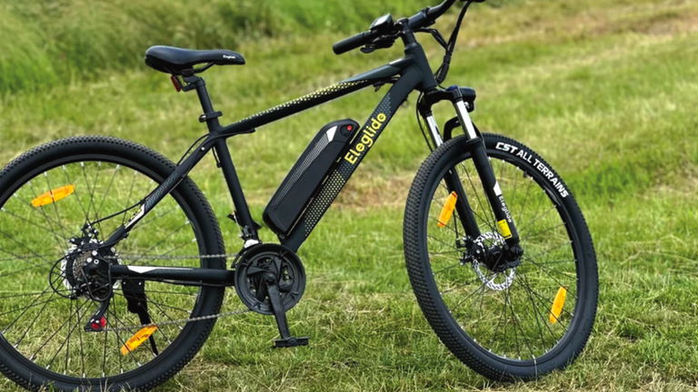 Gran caída de precio en esta bicicleta eléctrica: cambios Shimano y 100 km de batería por 300 euros menos