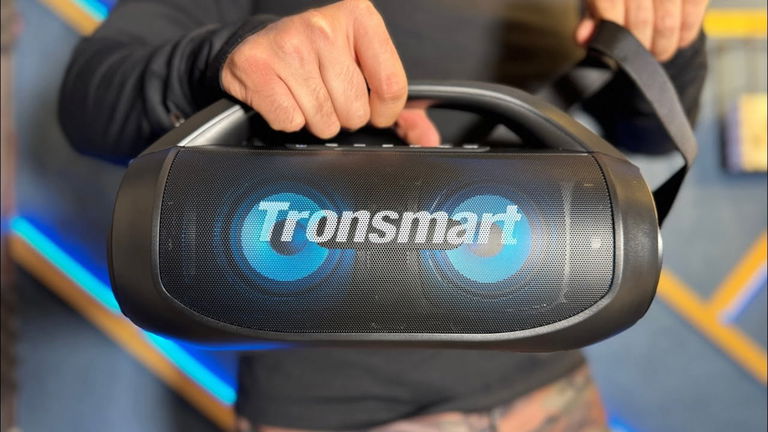 Desplome épico para este bestial altavoz: trae luces, 24 horas de batería y estéreo por solo 45 euros