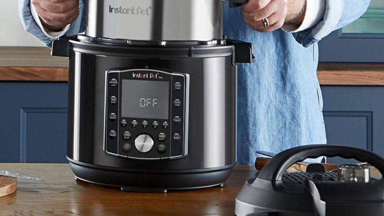 Cocina como un auténtico chef por menos de 200 euros con esta olla a presión multifunción de 1200 W