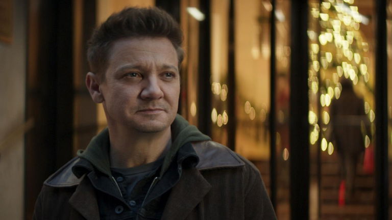 Jeremy Renner da la razón a por qué no hay temporada 2 de 'Ojo de Halcón', y sí, tiene que ver con el dinero