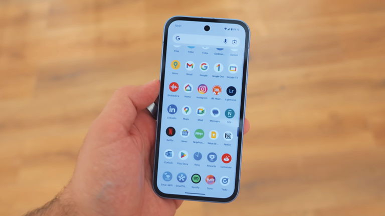 Google se lleva la victoria en la gama media-alta: hemos probado este Pixel y es ideal por 550 euros