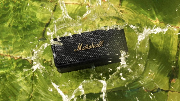 30 horas de música, diseño Marshall y resistencia al agua: este altavoz lo tiene todo