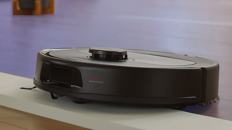 Que no se te escape: robot aspirador con base de vaciado y 10.000 Pa de potencia por 250 euros menos