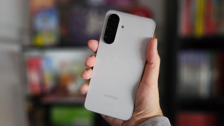 Samsung Galaxy A56 5G, análisis: uno de los reyes de la gama media, notable en todo, y con 6 años de actualizaciones