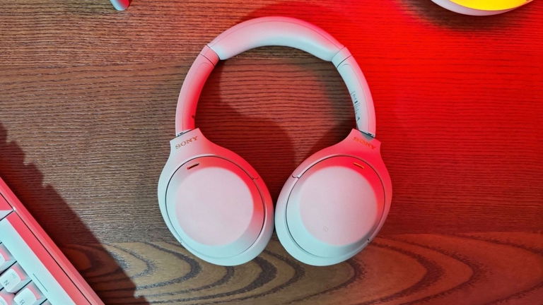 Tras 5 años en el mercado sigo recomendando estos auriculares de Sony: cancelación de ruido líder, sonido LDAC y 30h de batería