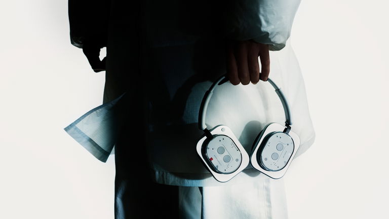 Nothing presenta oficialmente sus Headphones (1), sus primeros auriculares over-ear con tecnología KEF
