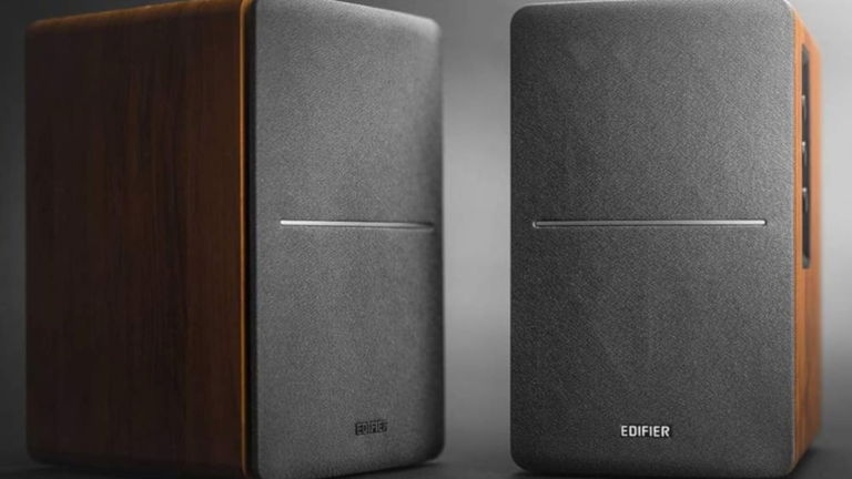 Perfectos para tu escritorio o salón: estos altavoces Bluetooth con acabado en madera están tirados de precio por tiempo limitado