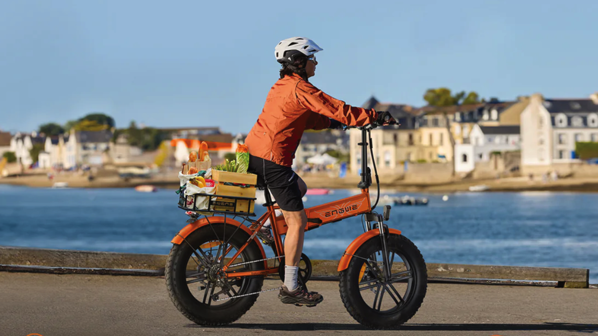 La bici eléctrica más vendida en Amazon, en oferta potencia, 120 km de