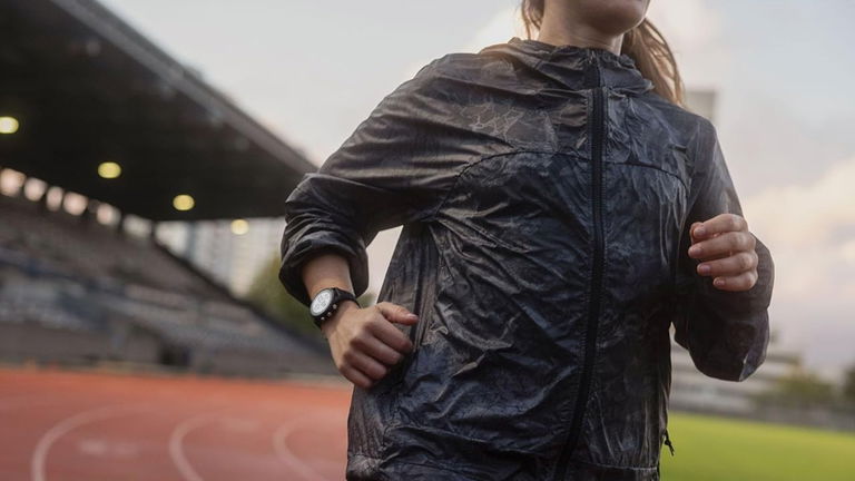 Si haces deporte, no compres otro reloj: precisión, gran autonomía, fiabilidad marca Garmin... ¡y descuentazo!