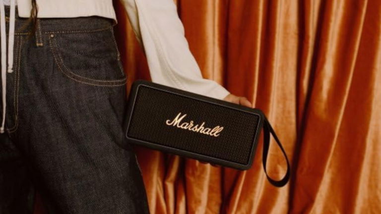 Este altavoz Marshall parece sacado de un escenario y lo hemos encontrado de oferta
