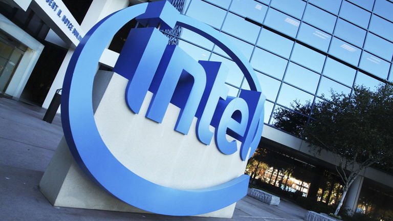 Más de 10.000 empleados de Intel serán despedidos sin compensación por "bajo rendimiento"