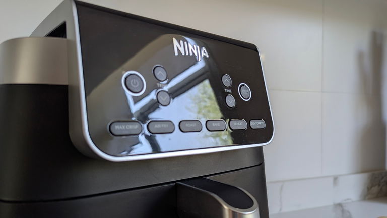 Análisis de la Ninja MAX PRO, la freidora de aire que combina alta capacidad y acabados sorprendentes