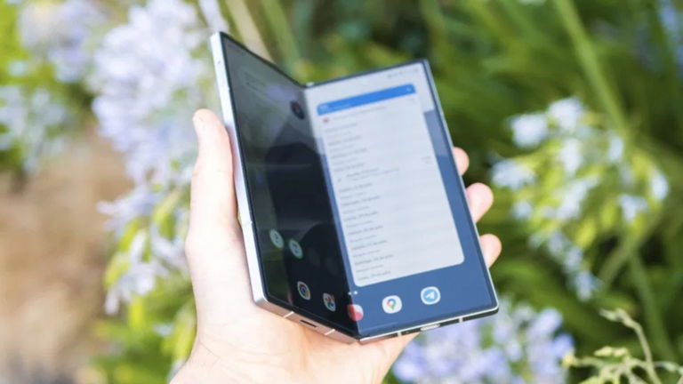 Oficial: Samsung lanzará una versión Ultra de su serie Galaxy Z