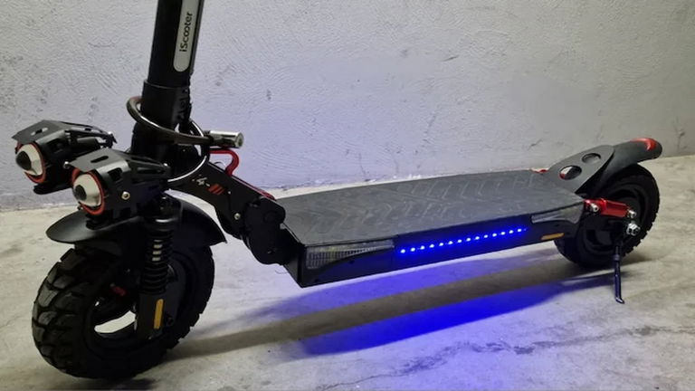 Con una puntuación casi perfecta este potente patinete de 800 W es una compra recomendadísma (y más a este precio)