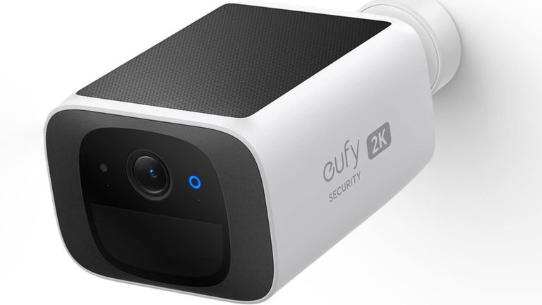 Esta elegante cámara minimalista con carga solar cae en picado en el Amazon Prime Day