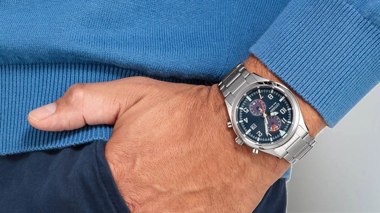 Este Citizen es más que un reloj: energía solar, cronógrafo y precisión japonesa