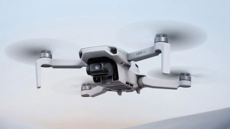 Este DJI graba en 4K, no necesita licencia y hoy cuesta 75 euros menos: el dron más vendido de Amazon lo tiene todo