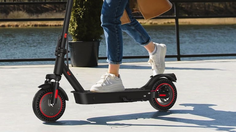 Solo 208 euros por este patinete eléctrico gracias a un descuentazo del 50%: 500W y 35 km de batería