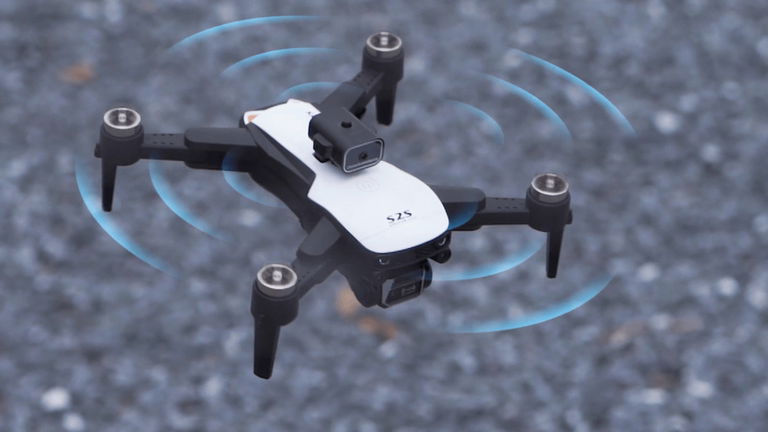Si siempre has querido probar un dron con cámara ahora es el momento: este valoradísimo modelo se puede comprar por menos de 40 euros