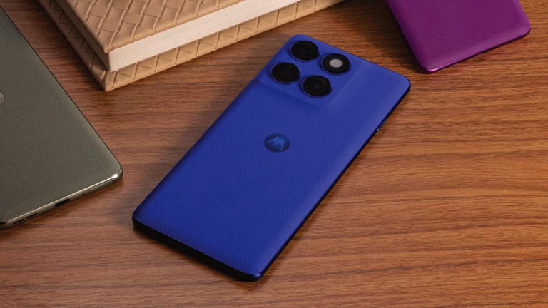 Motorola de gama alta a precio de gama media: potencia Extreme, 6000 mAh y triple cámara de 50 MP