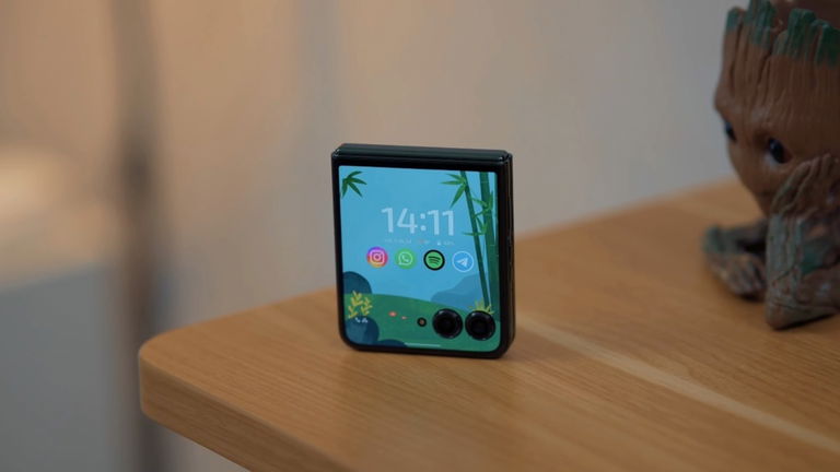 De 1199 a 552 euros: desplome histórico para este Motorola plegable con apellido Ultra y 512 GB
