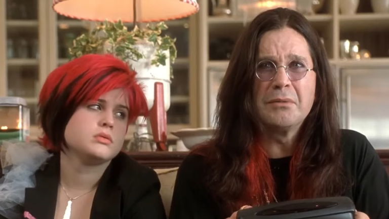 El mejor cameo de Ozzy Osbourne en una película no fue en 'Little Nicky' e involucró a toda su familia