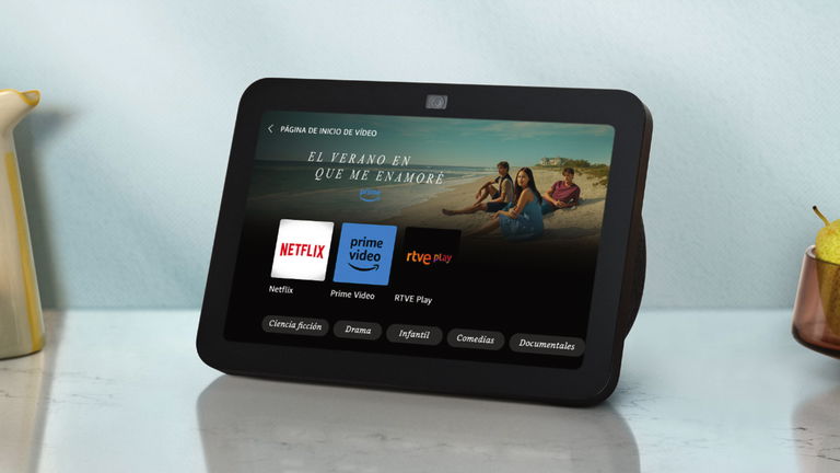El Echo Show 8 no espera al Prime Day y ya tira su precio: imagen HD+, gran audio y Alexa al completo