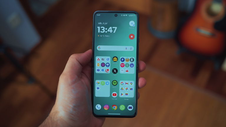 Gama alta-premium por menos de 700 euros: este Motorola tira su precio con 540 euros de descuento