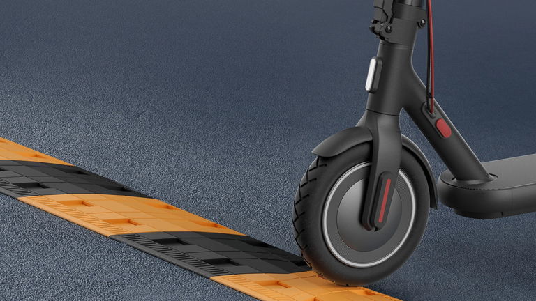 Más grande, más potente y más barato: Xiaomi ha fulminado a la mitad el precio de uno de sus últimos patinetes