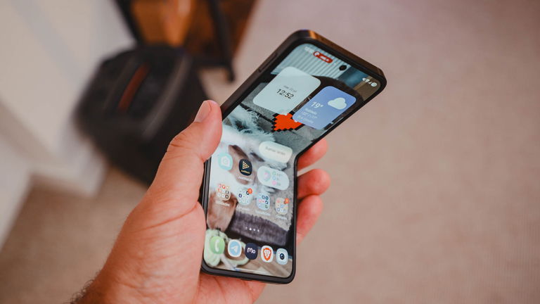 El precio móvil del plegable de Samsung toca fondo en los Días Naranjas de PcComponentes
