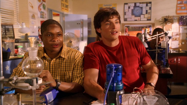 Eran otros tiempos. Así descrubió Clark Kent que tenía visión térmica en 'Smallville'