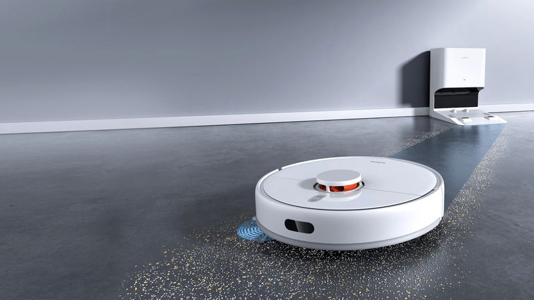 Este robot aspirador de gama alta cuesta la mitad: es de Xiaomi, se vacía solo y apenas cuesta 250 euros