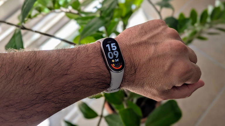 La Xiaomi Mi Band 10 cae en picado en esta oferta de AliExpress y se sitúa por debajo de los 40 euros por primera vez en la historia