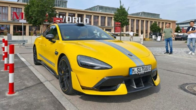 El arma secreta de Ferrari para su futuro eléctrico es... un coche de Xiaomi