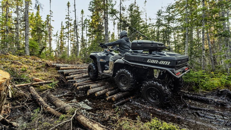 BRP se lanza a la electrificación de los vehículos off-road: esta es su nueva gama todo terreno