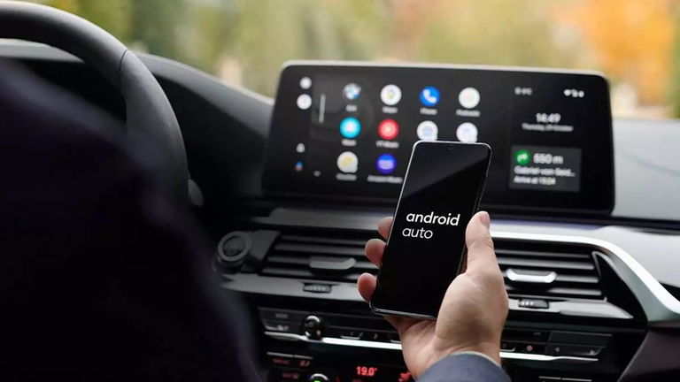 El cajón de apps en Android Auto recibirá una importante actualización que nos ayudará a todos