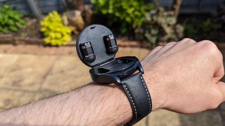 Desplome a la mitad para el reloj de James Bond de HUAWEI: un gadget alucinante que puedes tener a precio de derribo