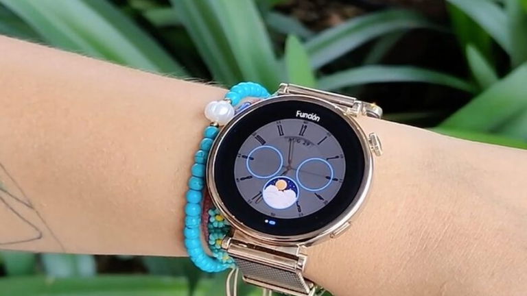 Uno de los mejores relojes inteligentes de HUAWEI por poco más de 100 euros: viene con entrenador y batería para 2 semanas